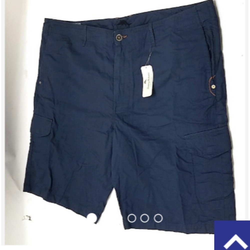 NWT TOMMY BAHAMA NEW EASTBANK CARGO SIZE 42